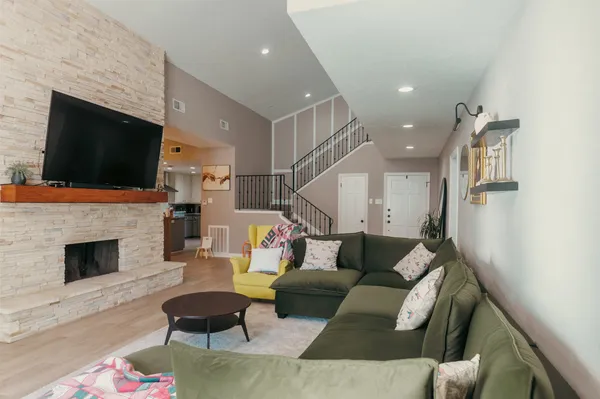 $337,000 | 6625 Windwood Lane, Beaumont, TX 77706