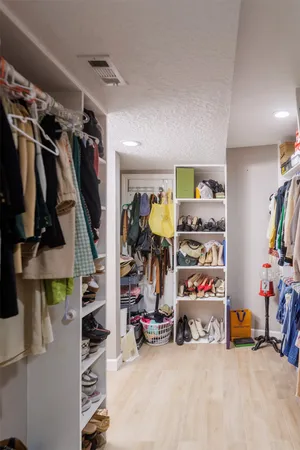 $337,000 | 6625 Windwood Lane, Beaumont, TX 77706