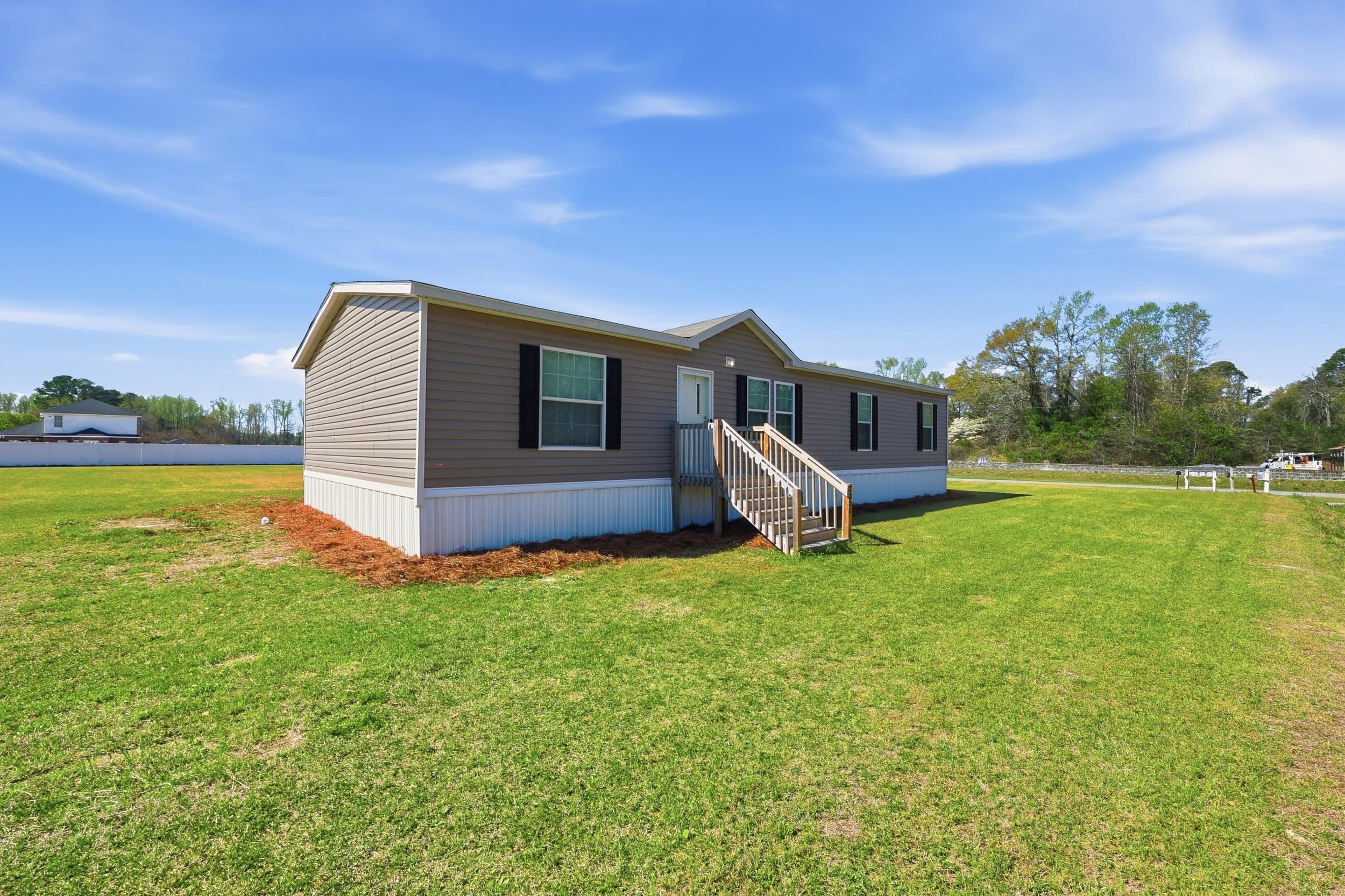 2200 Douston Road Loris, SC 29569 - Photo 2 of 30
