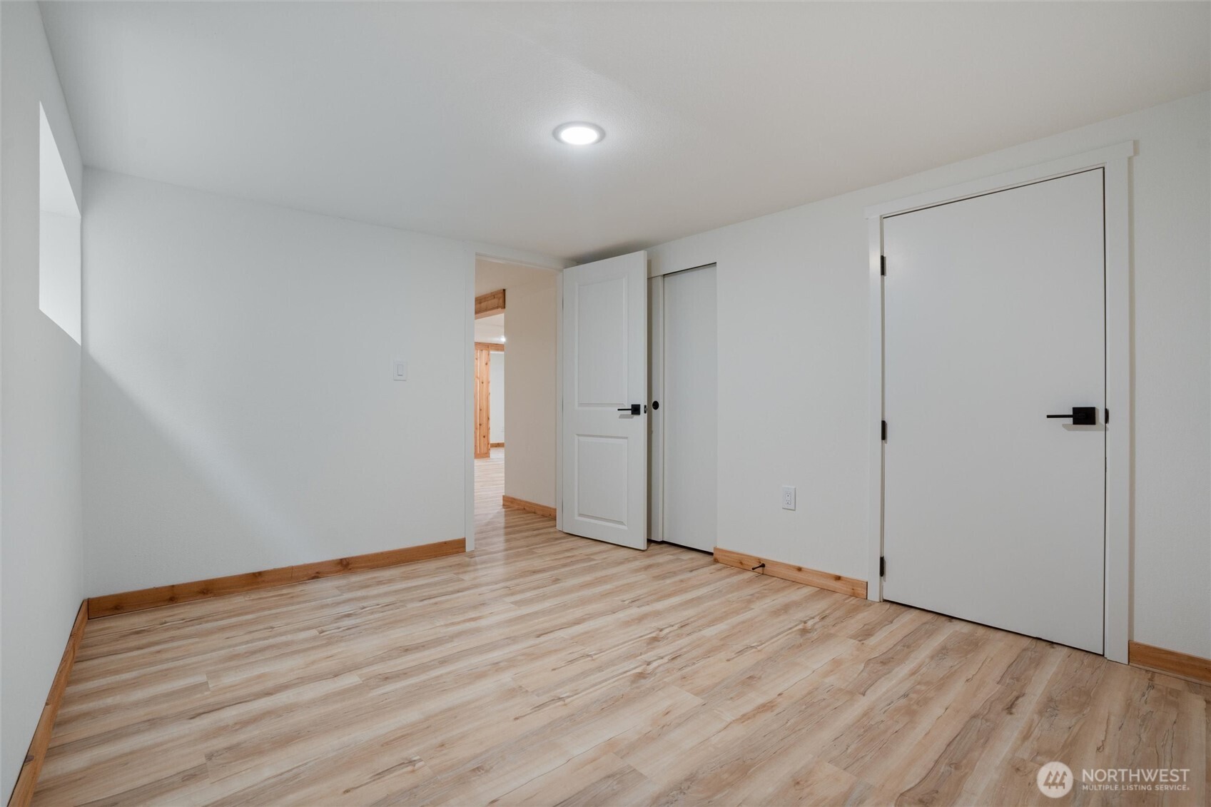 1940 5th Street Bremerton, WA 98337 - Photo 36 of 40