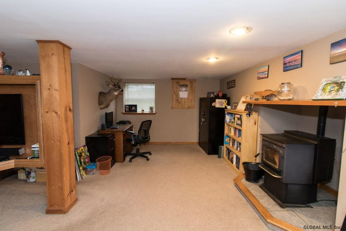 429 Fort Hunter Road Amsterdam, NY 12010 - Photo 33 of 46 Photo 34