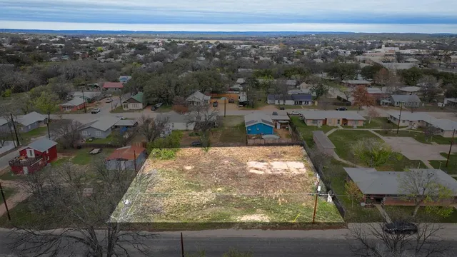 $50,000 | 0 West College Avenue, Mason, TX 76856