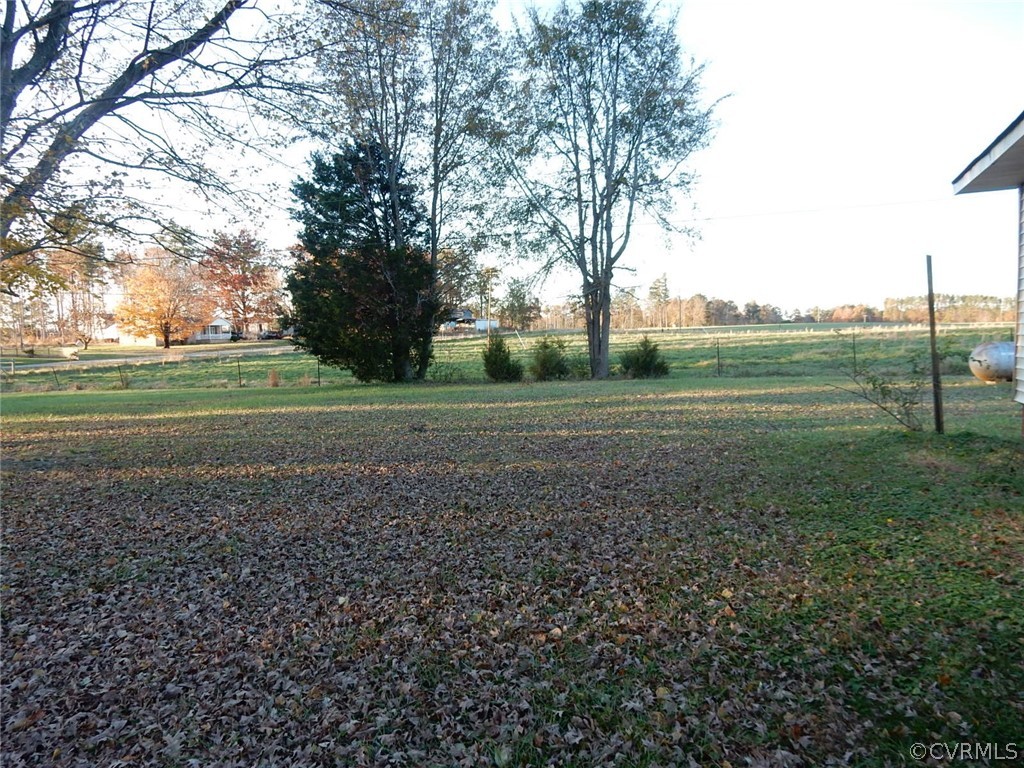 16817 Courthouse Road Dinwiddie, VA 23841 - Photo 15 of 17