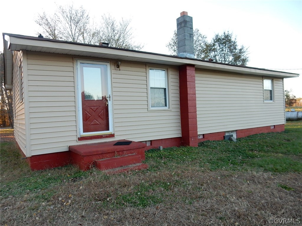 16817 Courthouse Road Dinwiddie, VA 23841 - Photo 3 of 17