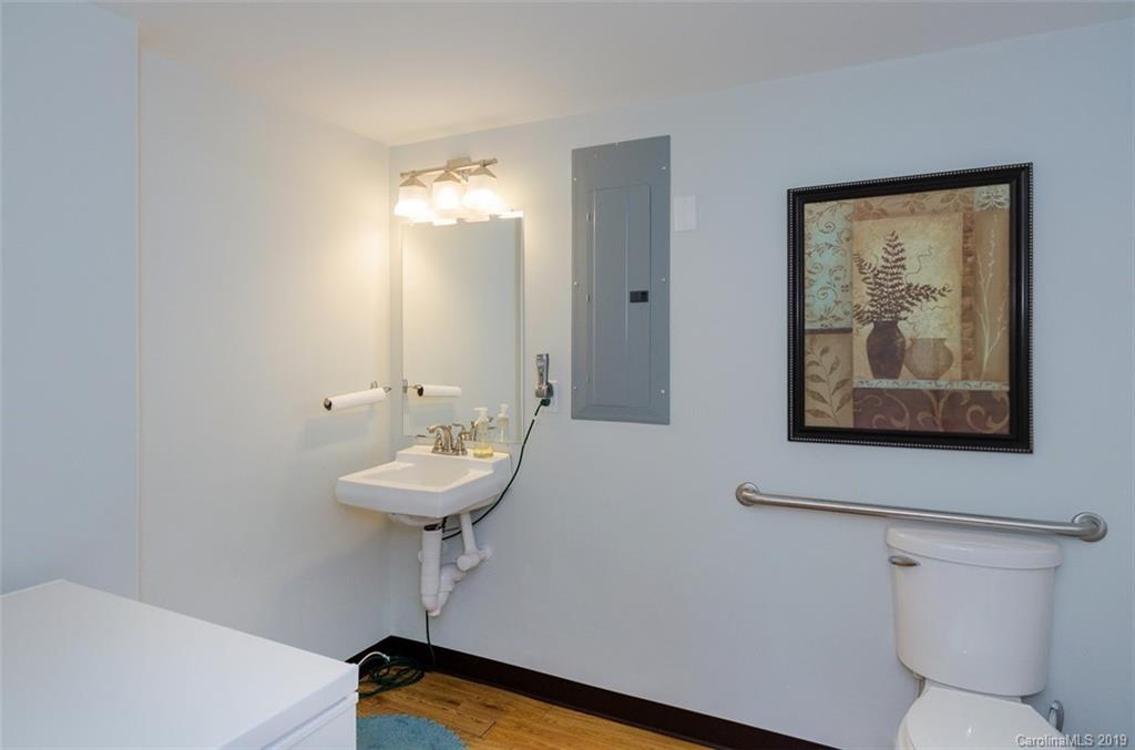 64 Gallimore Road Brevard, NC 28712 - Photo 20 of 28 Gallery Image 20