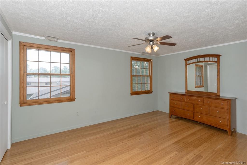 64 Gallimore Road Brevard, NC 28712 - Photo 10 of 28 Gallery Image 10