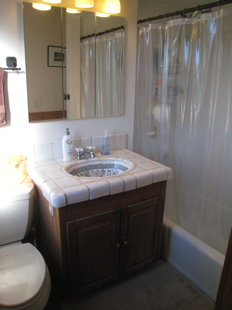4861 Ogram Road Santa Barbara, CA 93105 - Photo 11 of 20 Bathroom