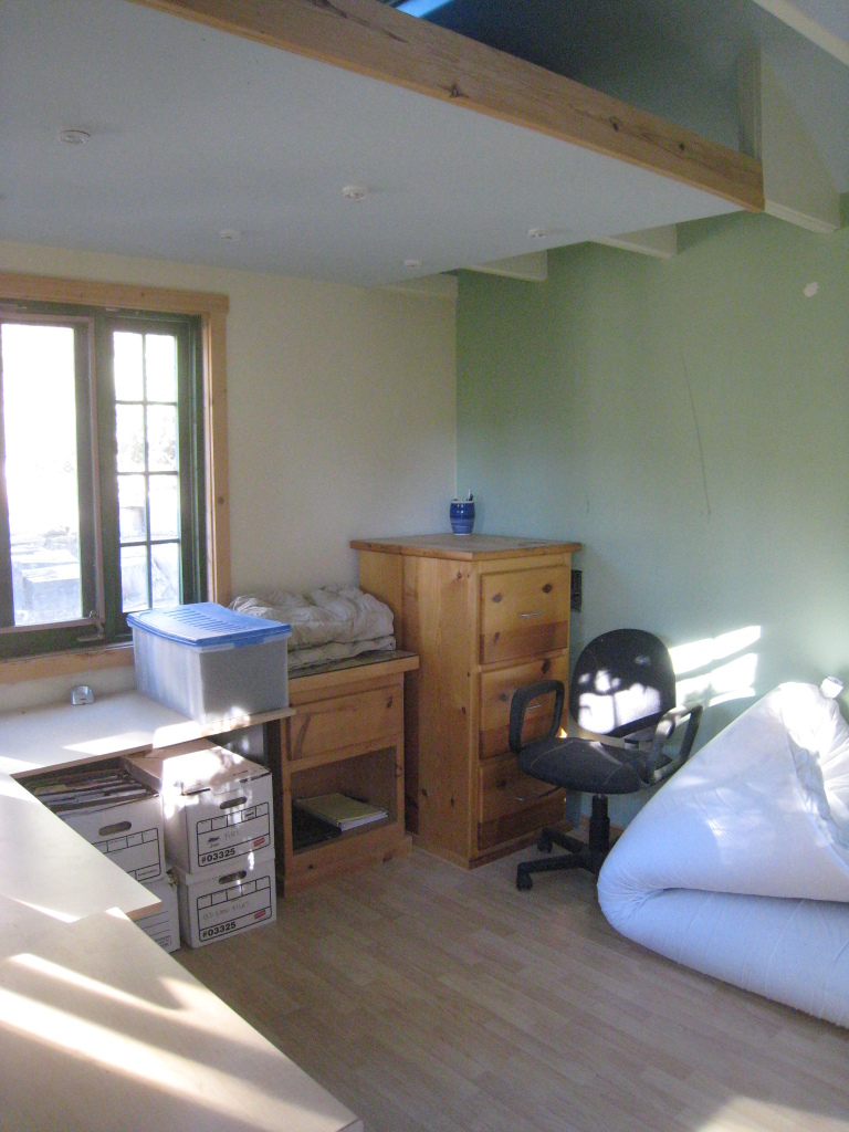 4861 Ogram Road Santa Barbara, CA 93105 - Photo 17 of 20 Studio Interior