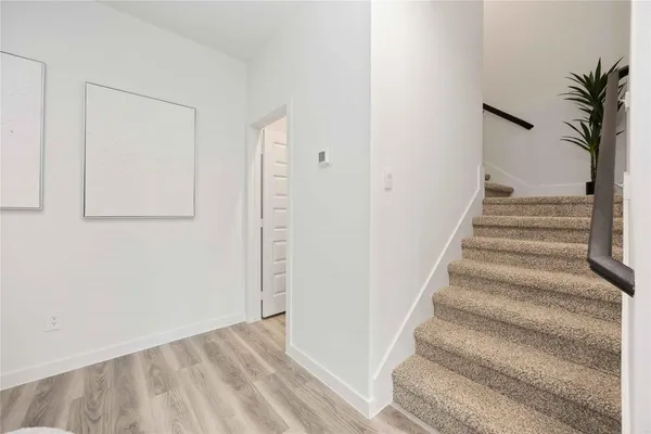 $2,300 | 10305 Penryn Frst Trail, Houston, TX 77051