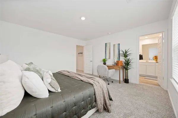 $2,300 | 10305 Penryn Frst Trail, Houston, TX 77051