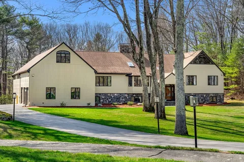 $1,995,000 | 31 Upton Hills Lane, Middleton, MA 01949
