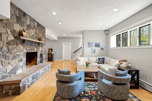 $1,995,000 | 31 Upton Hills Lane, Middleton, MA 01949