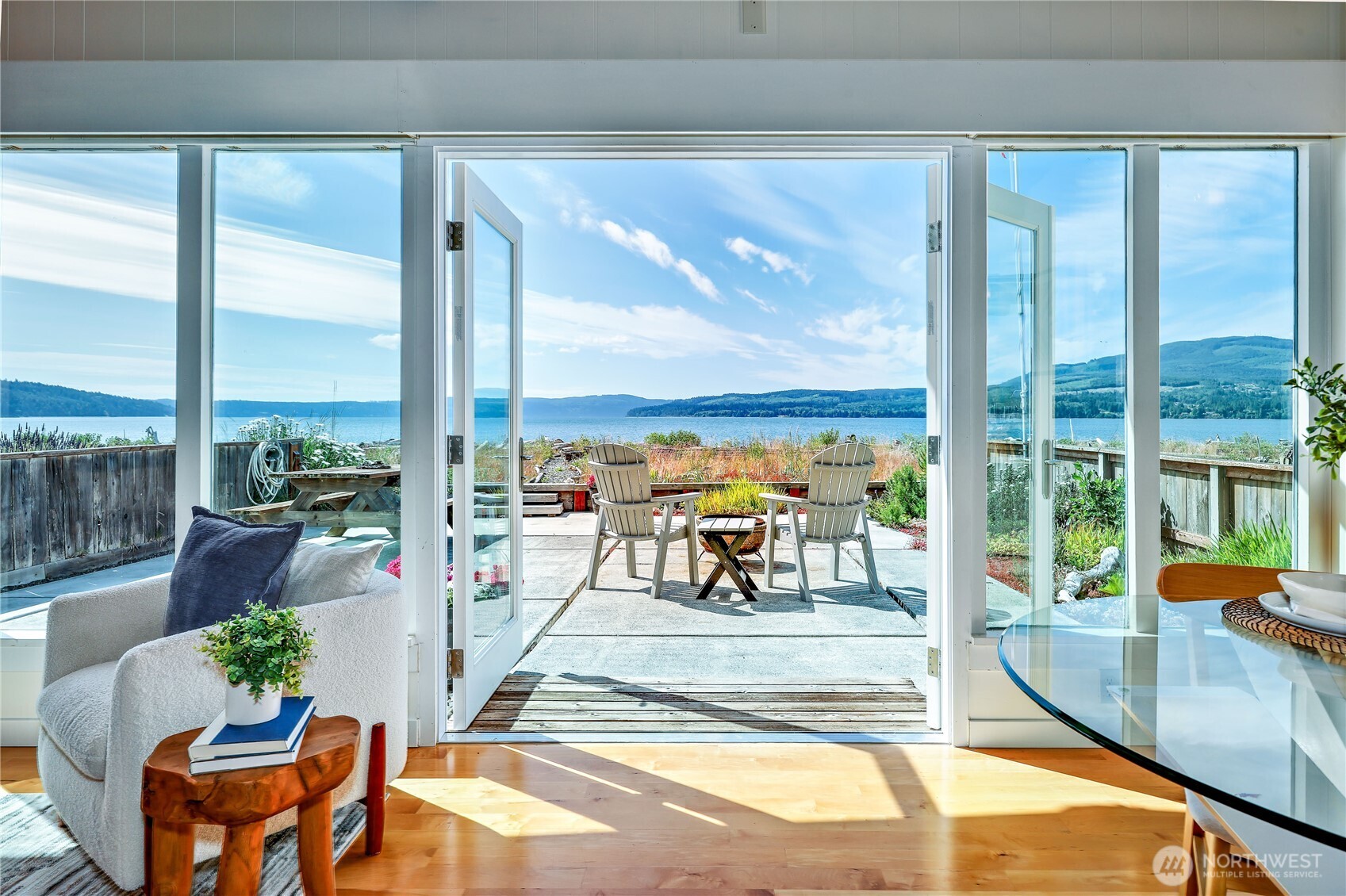 1060 Beckett Point Road Port Townsend, WA 98368 - Photo 1 of 29 Gallery Image 1