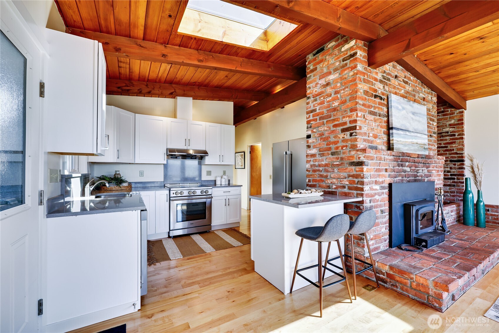 1060 Beckett Point Road Port Townsend, WA 98368 - Photo 11 of 29 Gallery Image 11