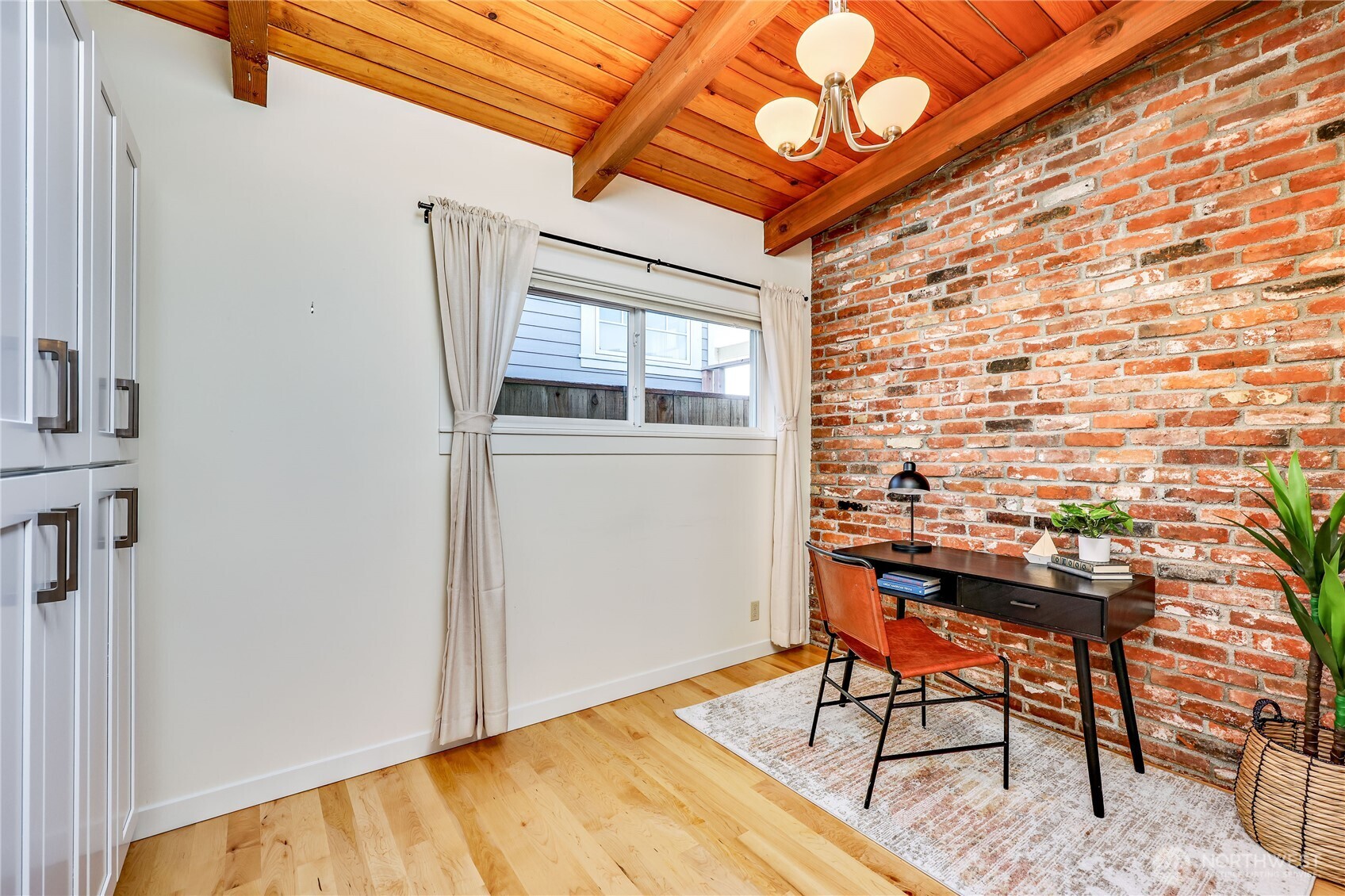 1060 Beckett Point Road Port Townsend, WA 98368 - Photo 17 of 29 Gallery Image 17