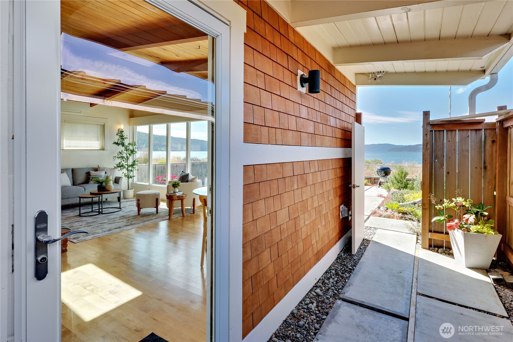 1060 Beckett Point Road Port Townsend, WA 98368 - Photo 5 of 29 Gallery Image 5