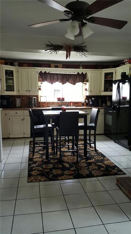 861 Nature Run Road Ligonier, PA 15658 - Photo 3 of 14 Gallery Image 3