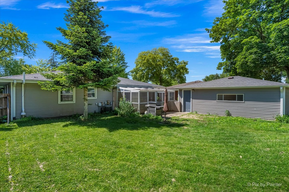 1820 Forrest Boulevard St. Charles, IL 60174 - Photo 26 of 30