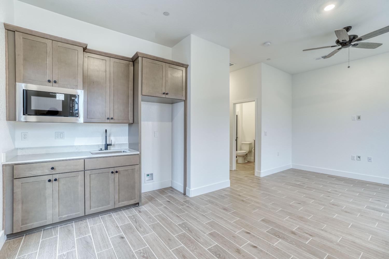 2251 North Duke Avenue Clovis, CA 93619 - Photo 15 of 26