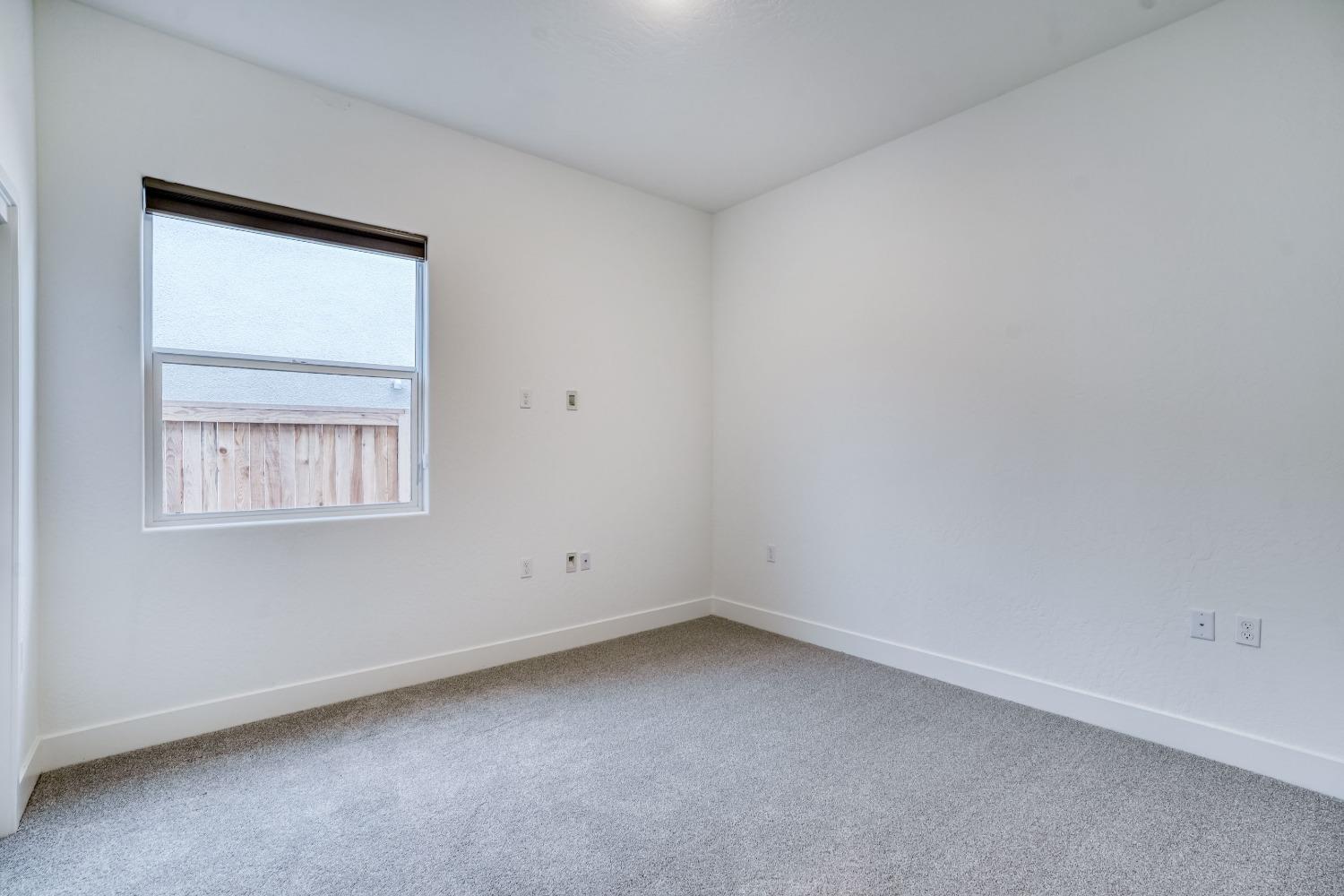 2251 North Duke Avenue Clovis, CA 93619 - Photo 22 of 26