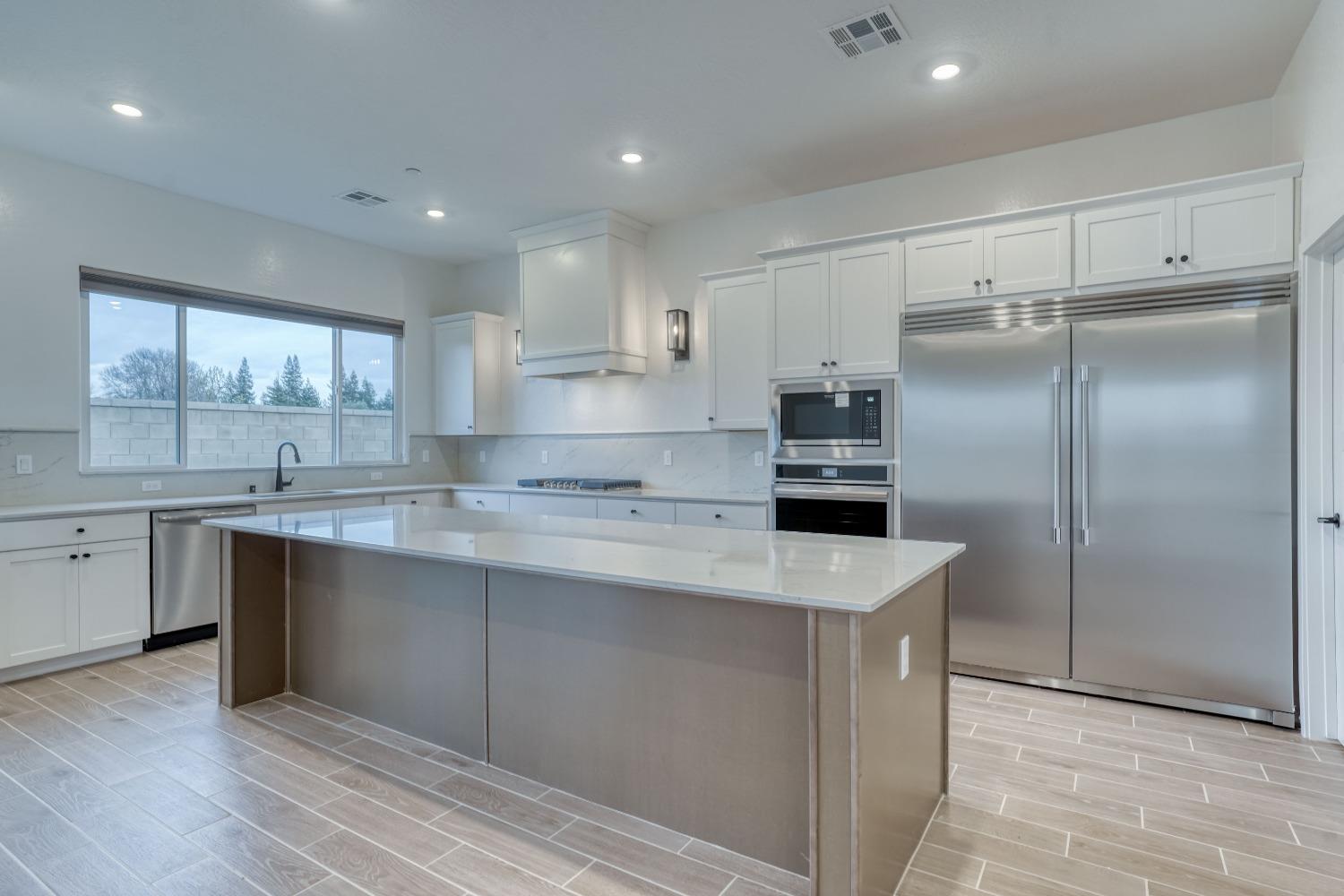 2251 North Duke Avenue Clovis, CA 93619 - Photo 8 of 26