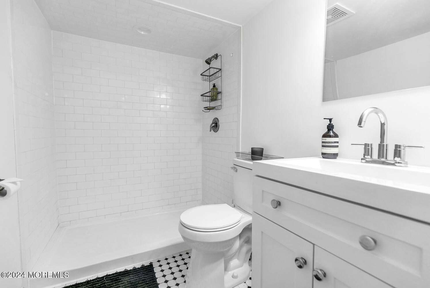 157 Portland Road Highlands, NJ 07732 - Photo 31 of 63 157 Portland Rd Highlands NJ-large-031-0
