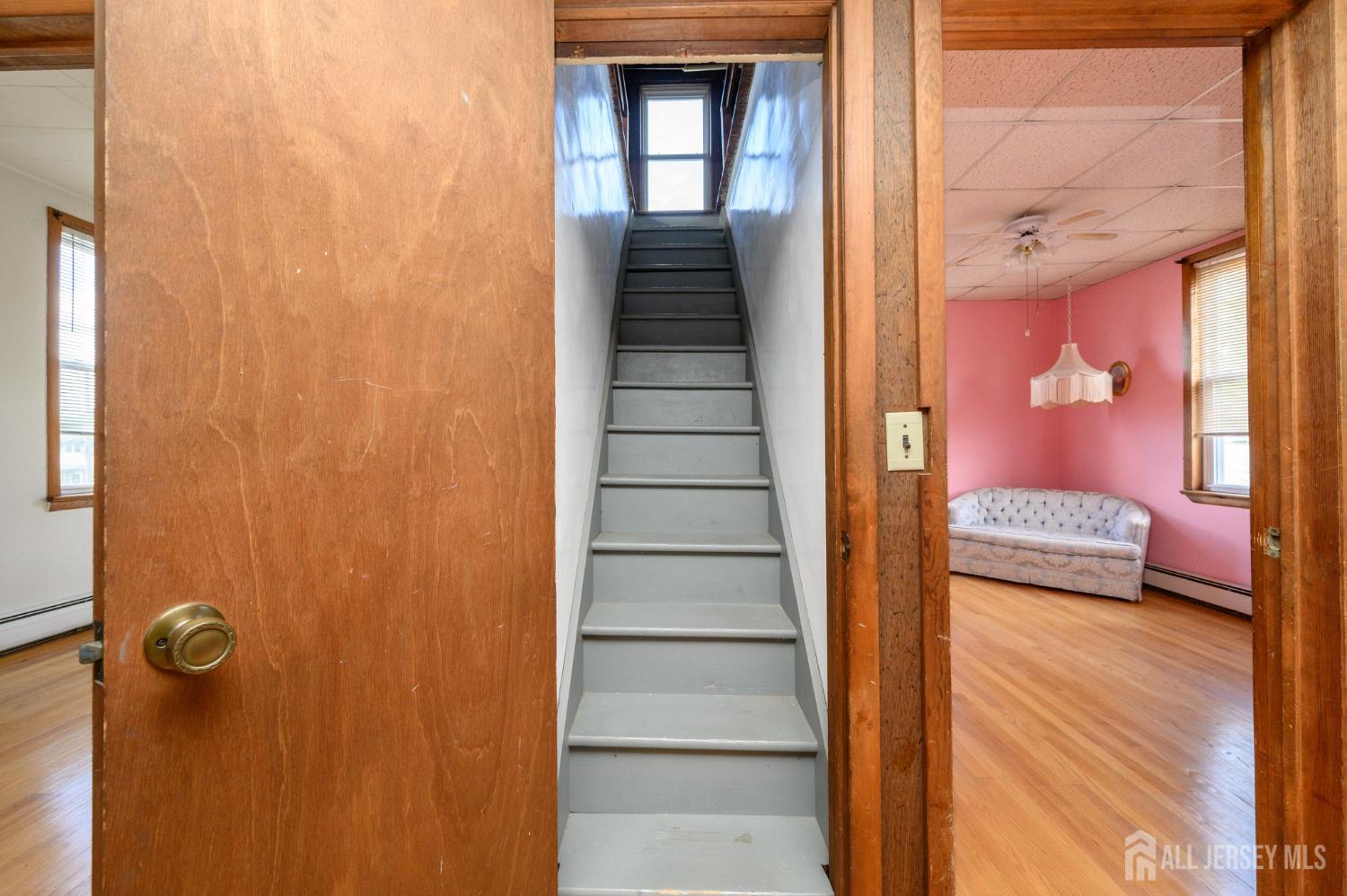 1120 Madison Hill Road Clark, NJ 07066 - Photo 31 of 51