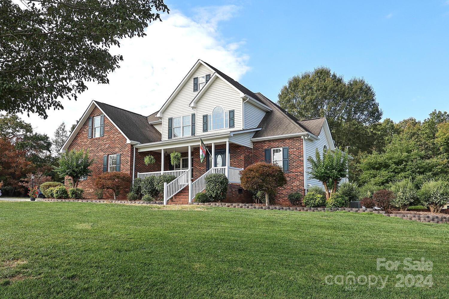 32305 Flint Ridge Road Albemarle, NC 28001 - Photo 2 of 46 Gallery Image 2