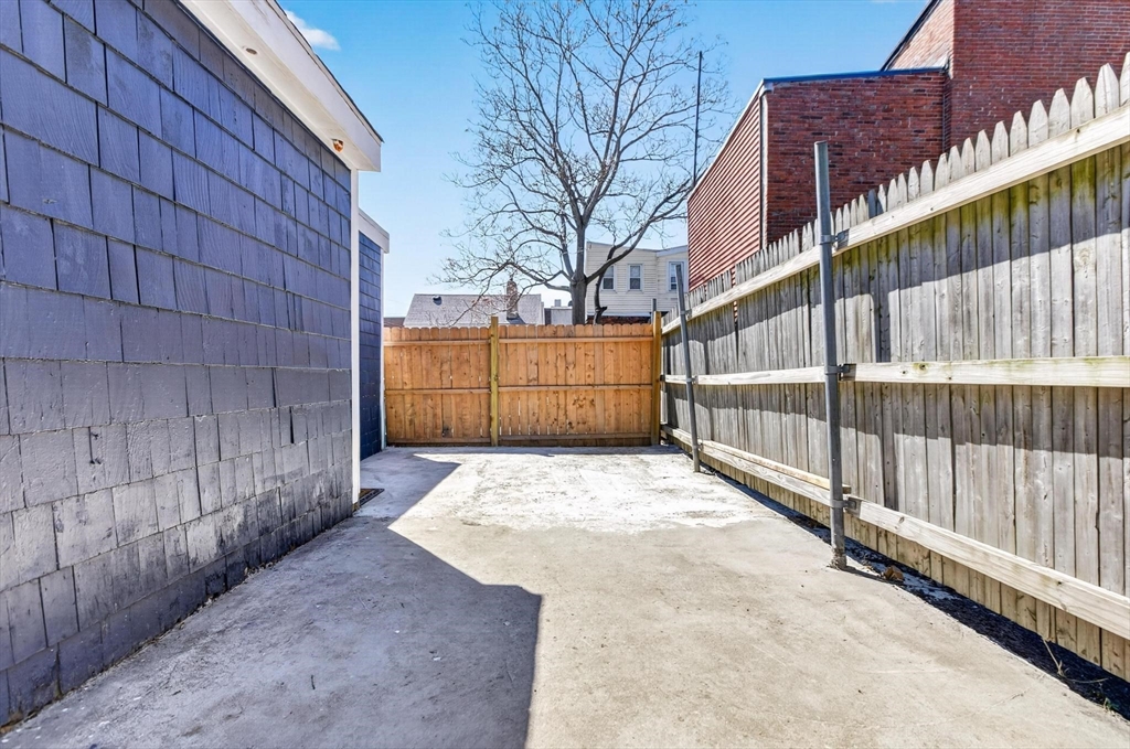50 Division Street Chelsea, MA 02150 - Photo 7 of 41