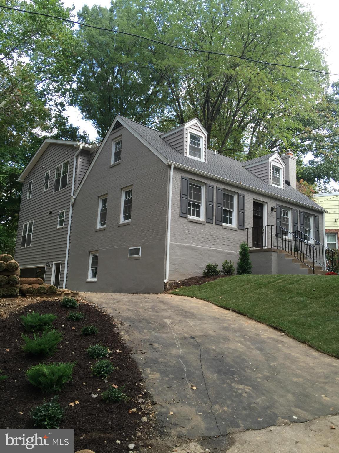 411 Thayer Place Silver Spring, MD 20910 - Photo 1 of 30 Exterior (General)