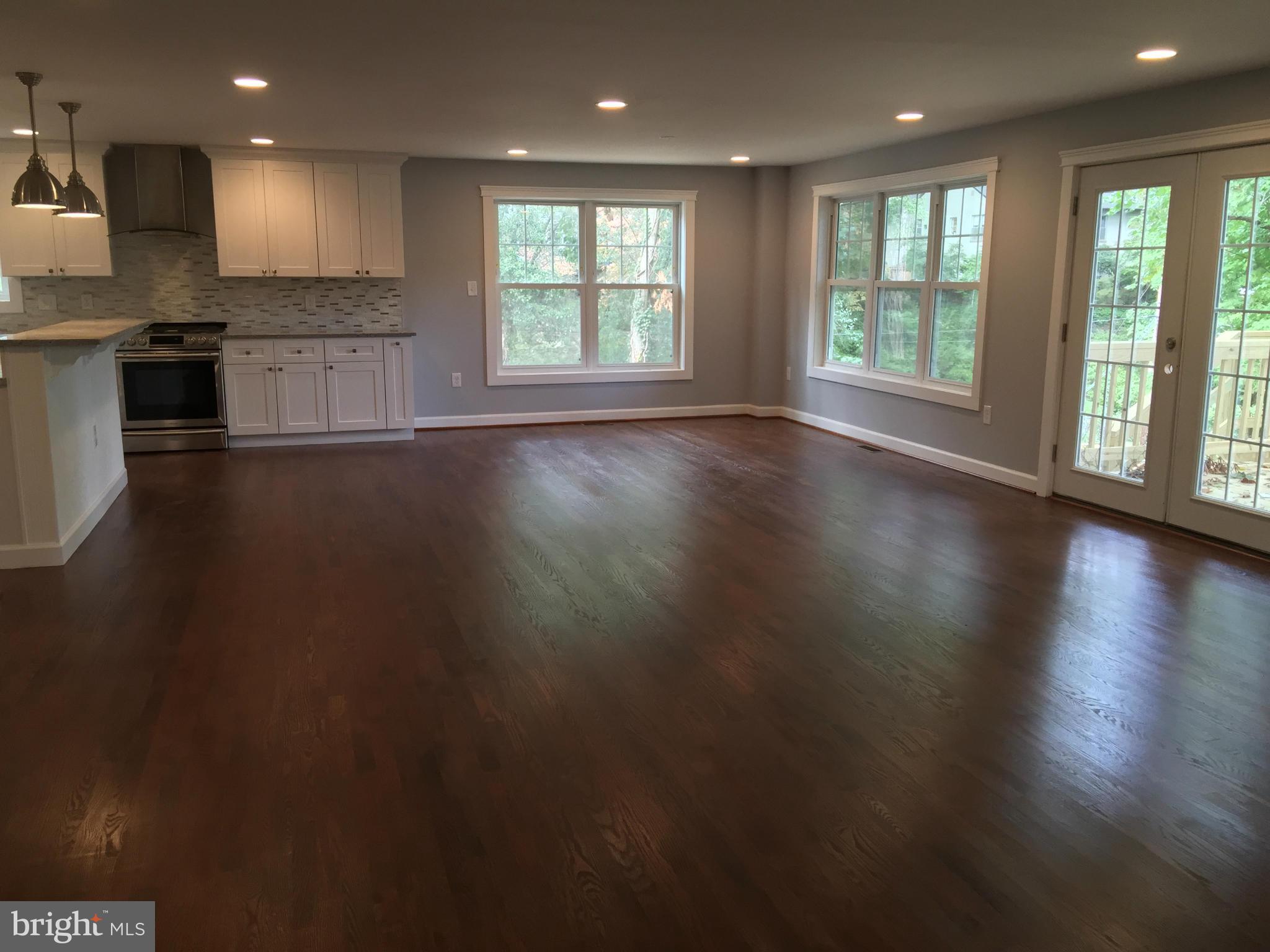 411 Thayer Place Silver Spring, MD 20910 - Photo 13 of 30 Interior (General)