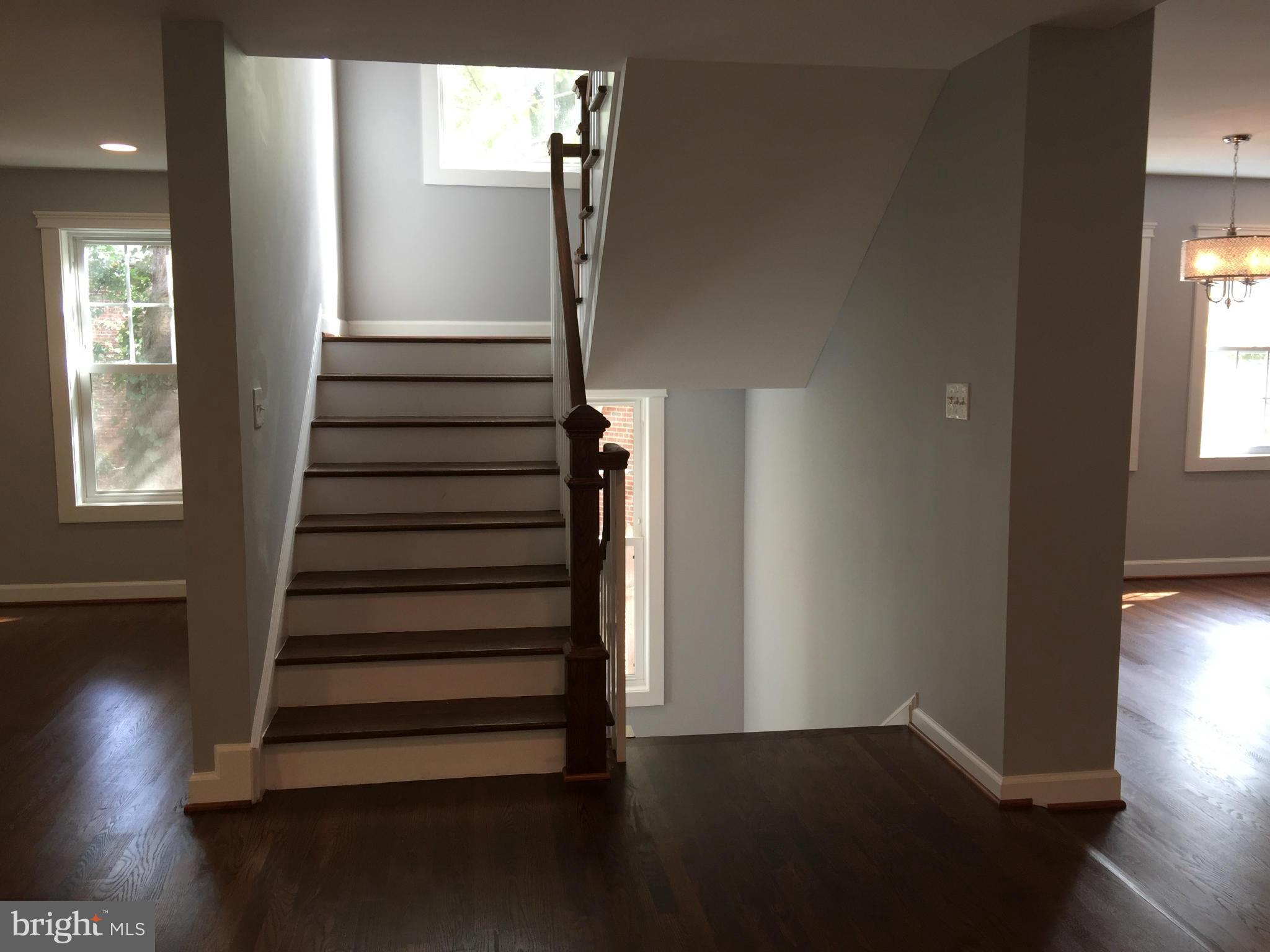 411 Thayer Place Silver Spring, MD 20910 - Photo 16 of 30 Interior (General)