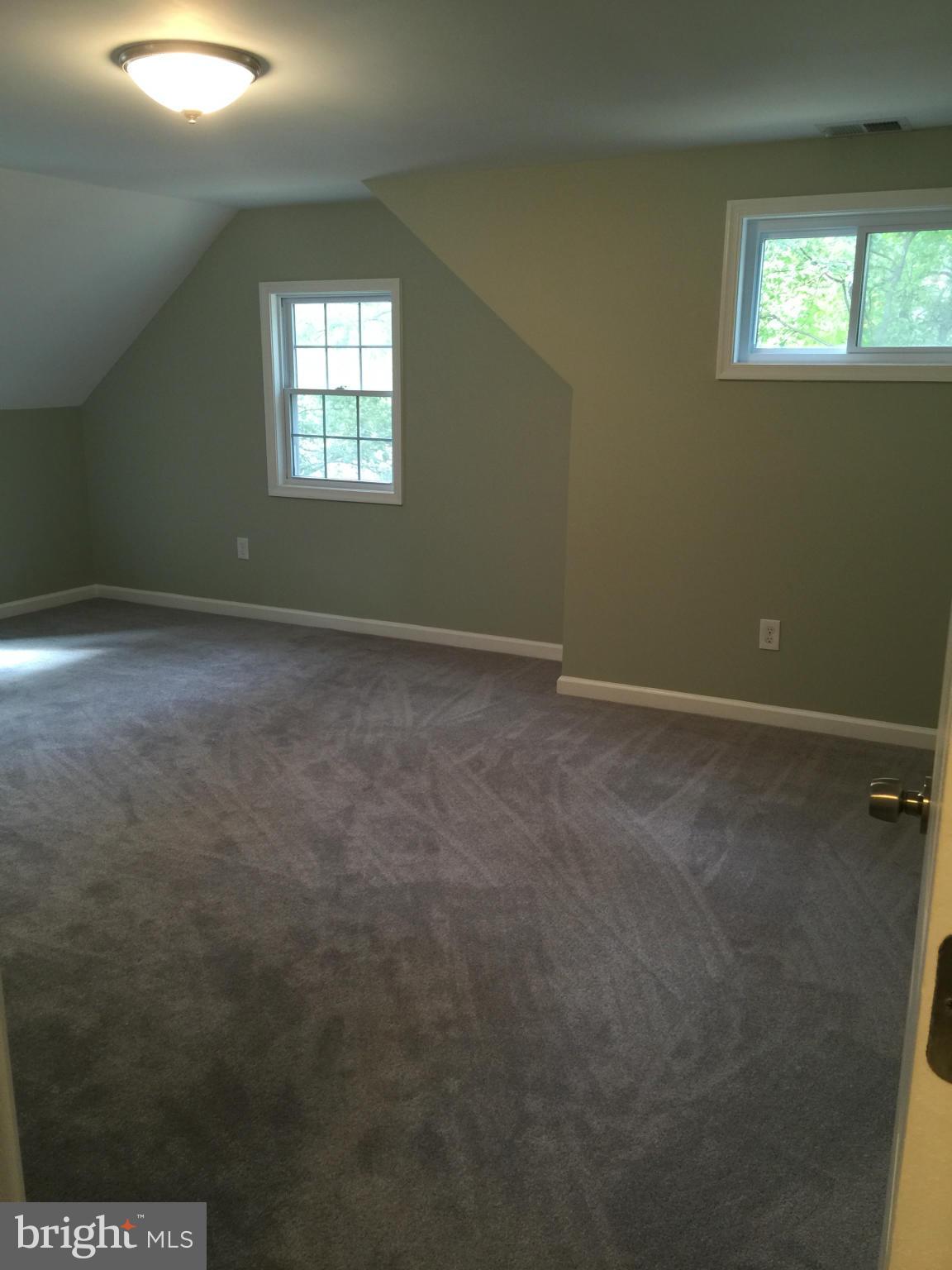 411 Thayer Place Silver Spring, MD 20910 - Photo 22 of 30 Bedroom