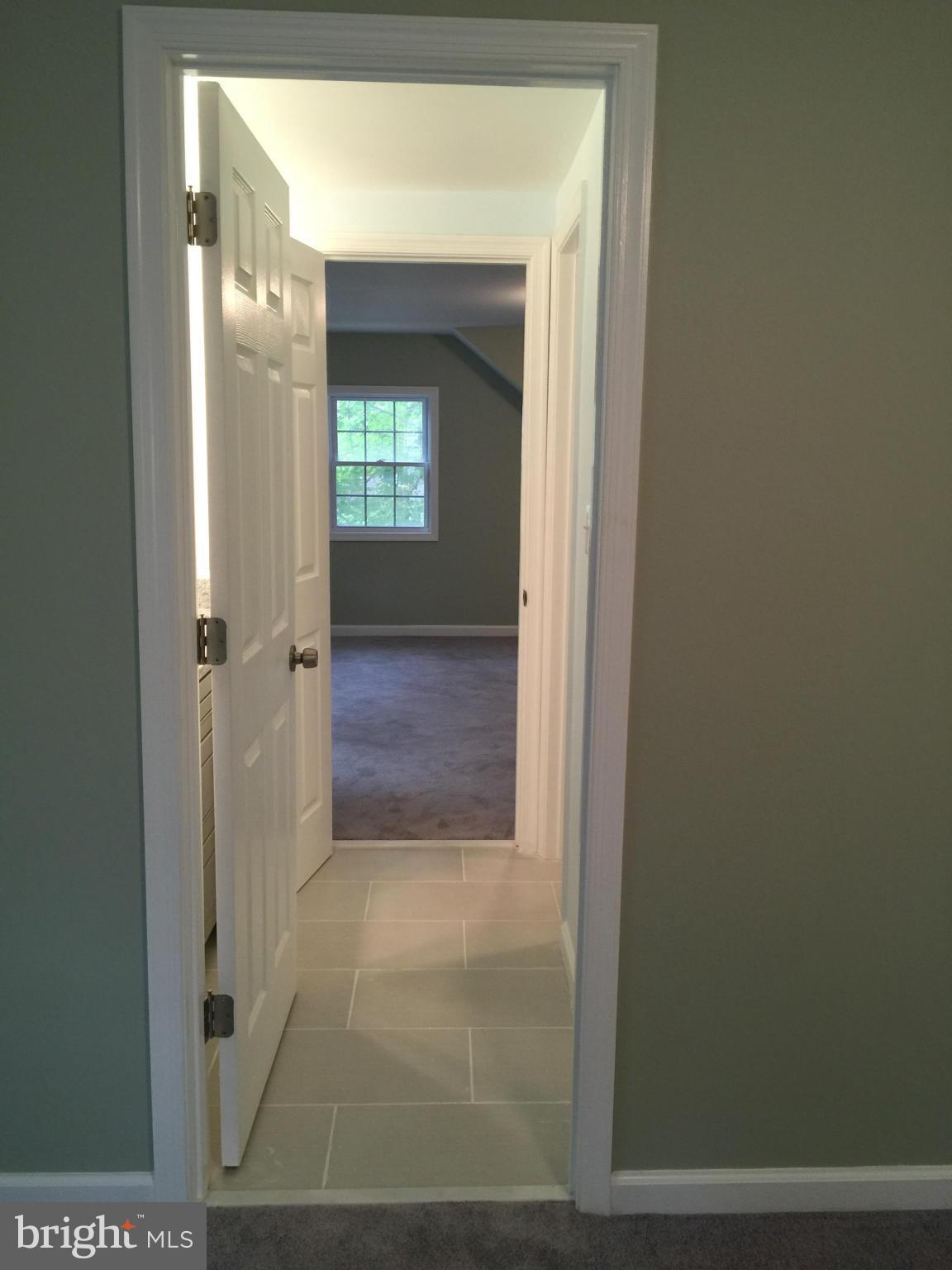 411 Thayer Place Silver Spring, MD 20910 - Photo 24 of 30 Bath