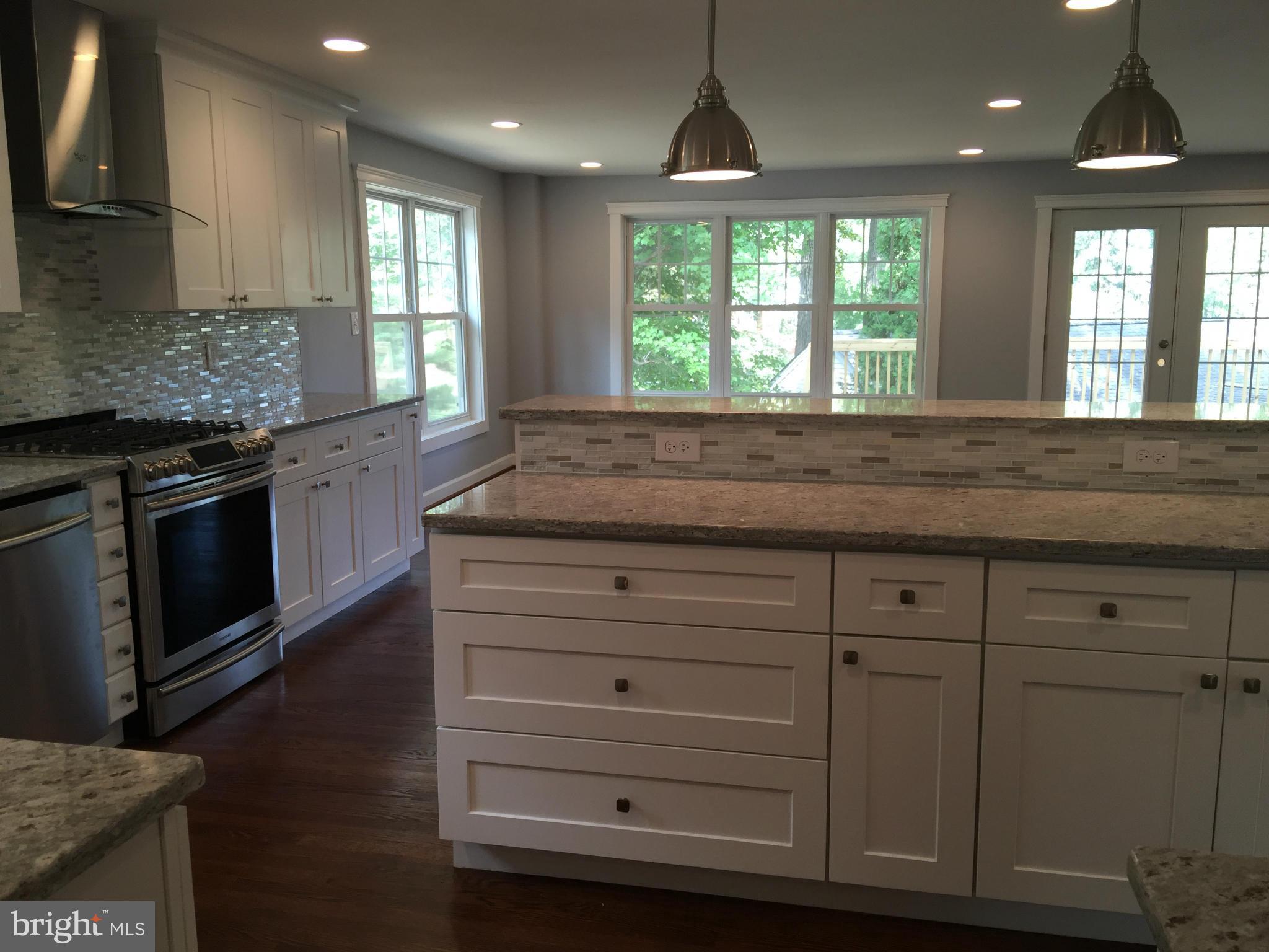 411 Thayer Place Silver Spring, MD 20910 - Photo 10 of 30 Kitchen