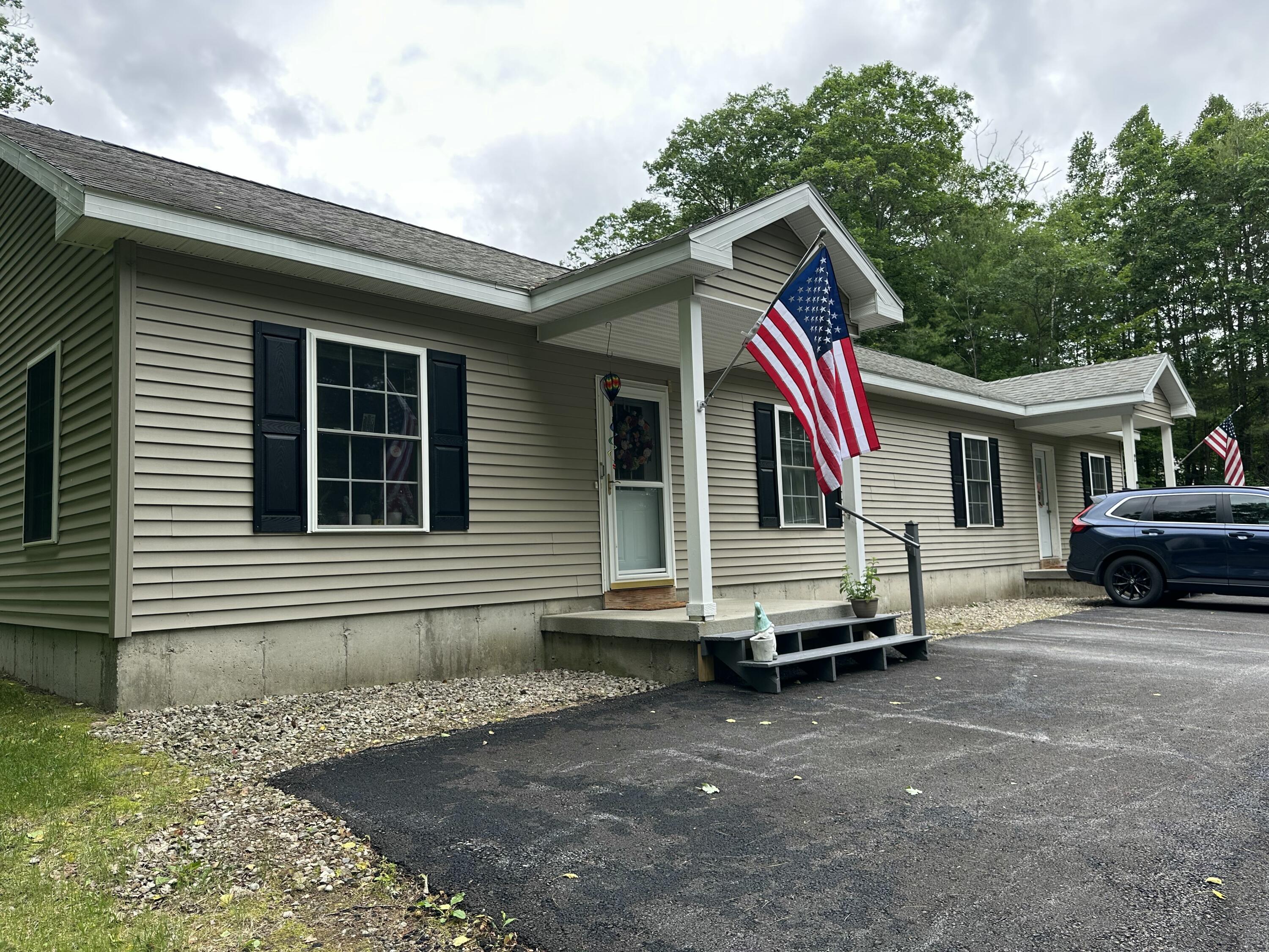 25 Trim Road Morrisonville, NY 12962 - Photo 2 of 12
