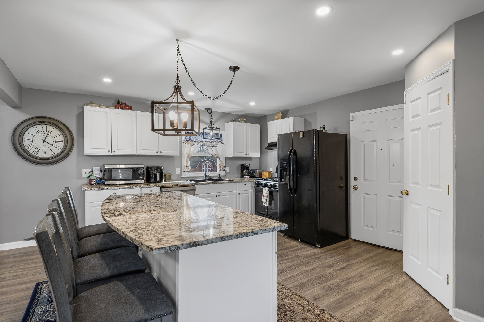 101 Forrest Drive Franklin, TN 37064 - Photo 12 of 40 Gallery Image 12