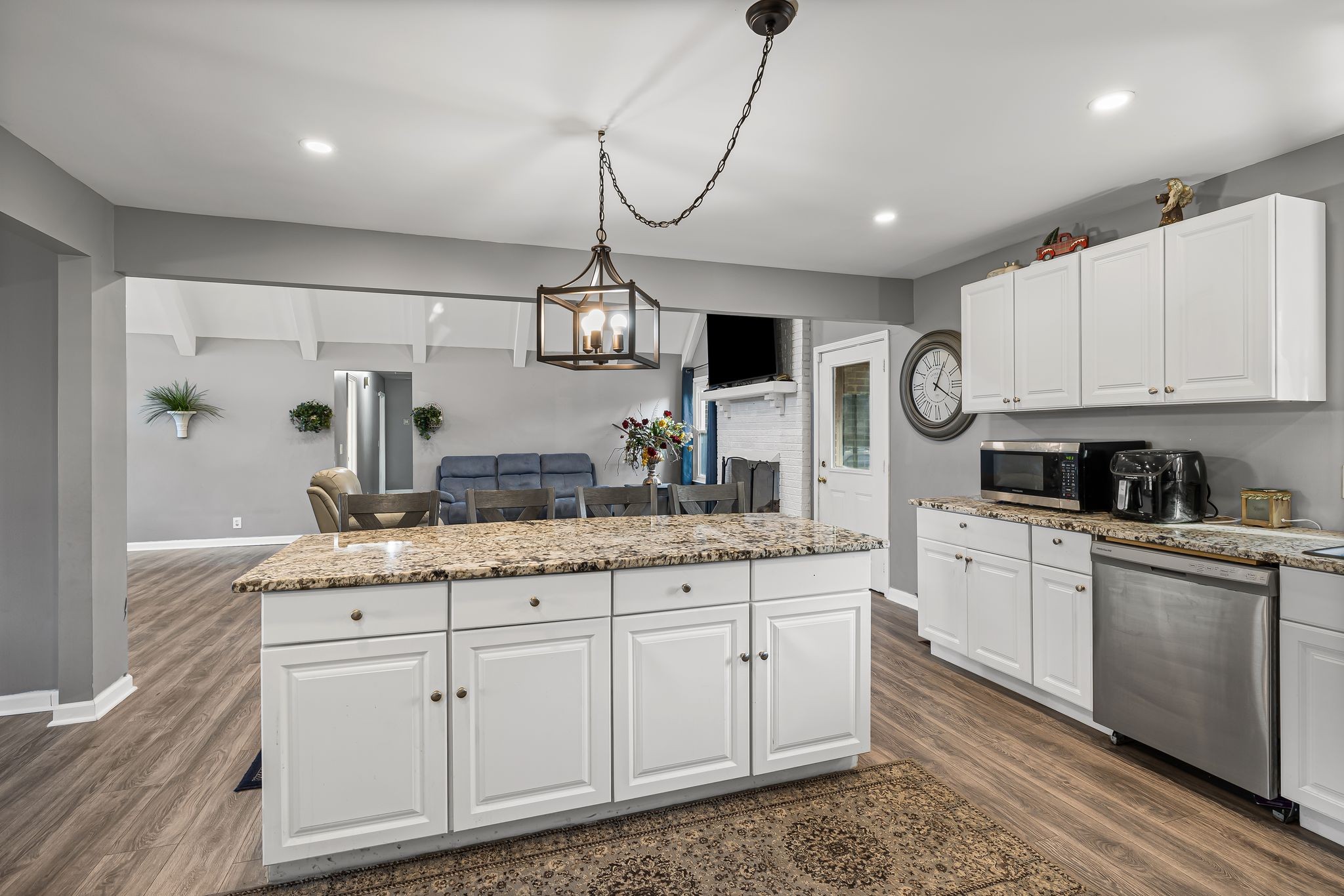 101 Forrest Drive Franklin, TN 37064 - Photo 14 of 40 Gallery Image 14