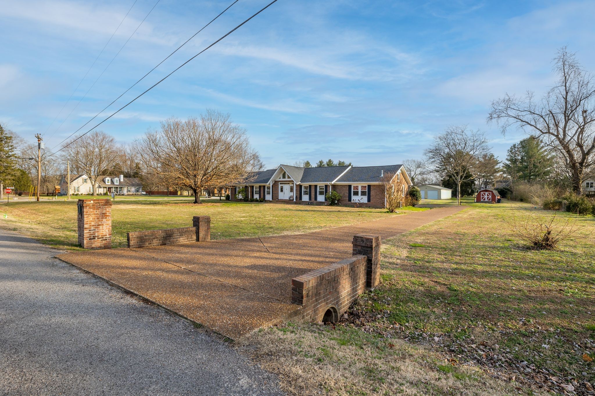 101 Forrest Drive Franklin, TN 37064 - Photo 2 of 40 Gallery Image 2