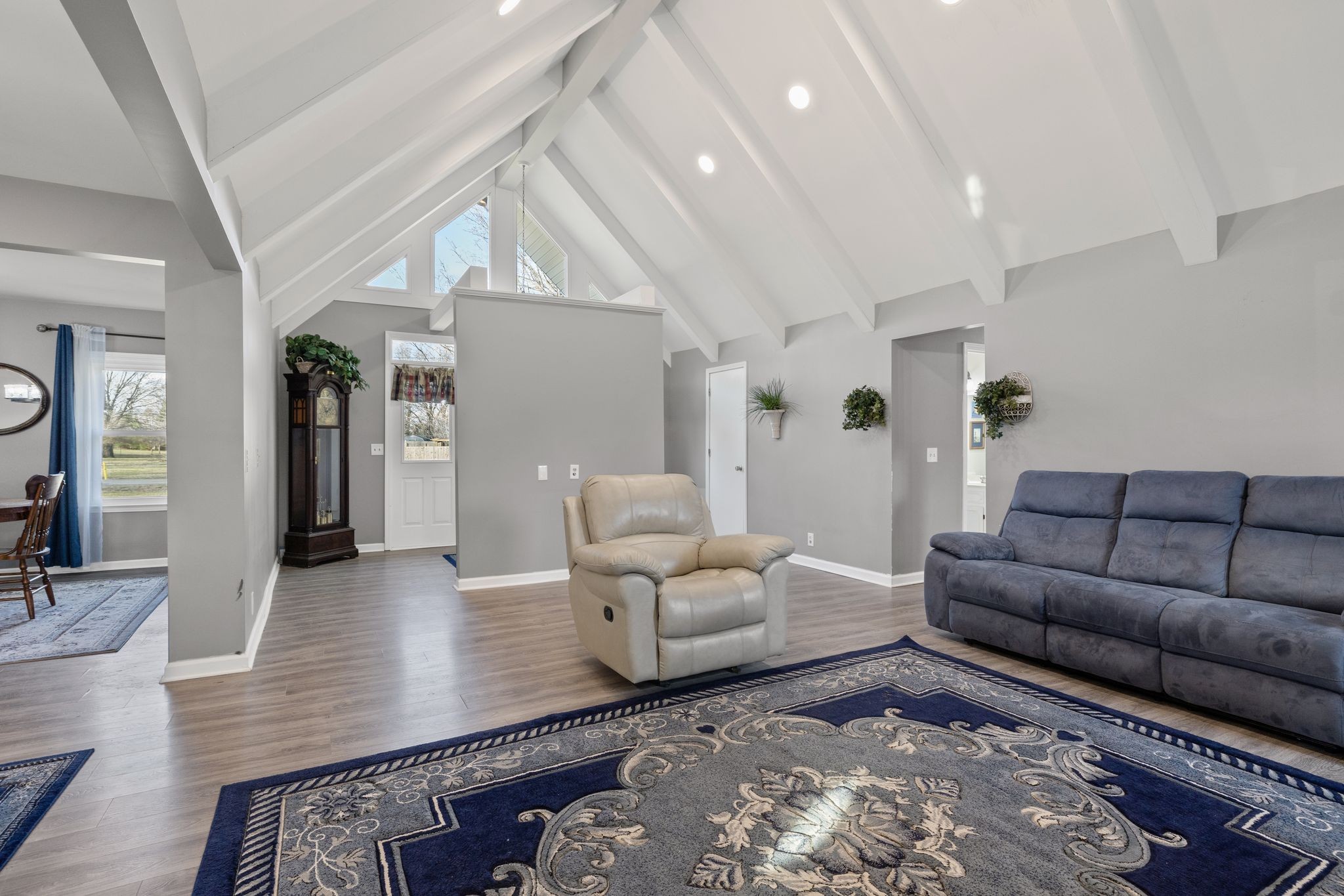 101 Forrest Drive Franklin, TN 37064 - Photo 10 of 40 Gallery Image 10