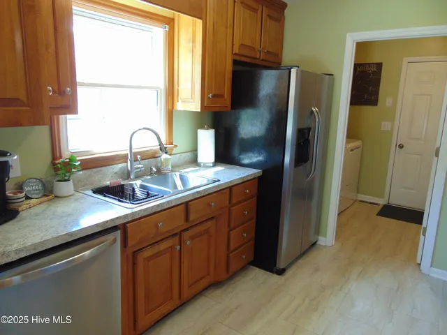 $325,000 | 15 Gina Lee Terrace, Louisburg, NC 27549