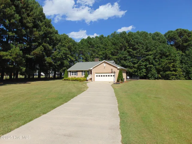 $325,000 | 15 Gina Lee Terrace, Louisburg, NC 27549