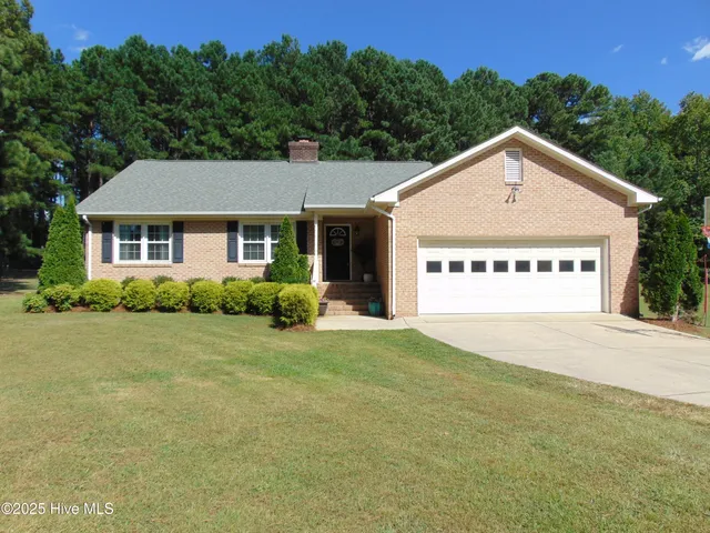 $325,000 | 15 Gina Lee Terrace, Louisburg, NC 27549