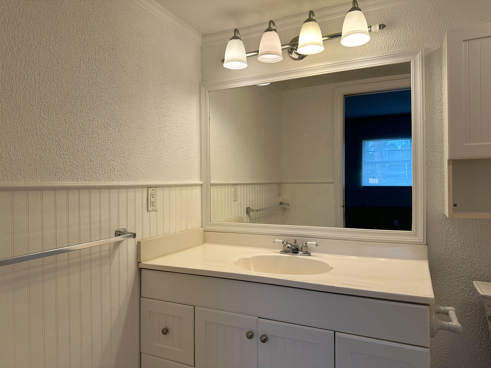 100 Royal Palm Way, Unit 2010 Boca Raton, FL 33432 - Photo 21 of 31 a bathroom with a sink and a mirror