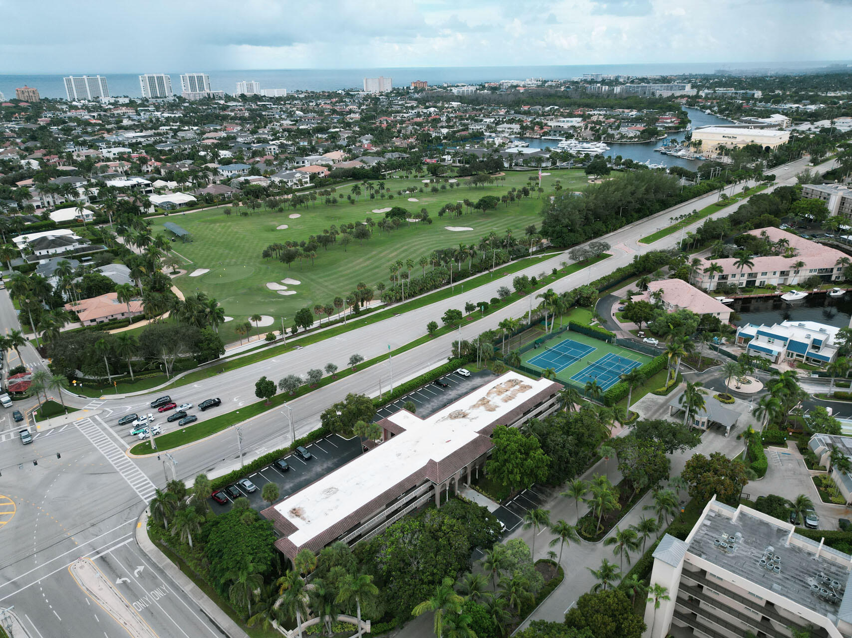 100 Royal Palm Way, Unit 2010 Boca Raton, FL 33432 - Photo 26 of 31 an aerial view of a city