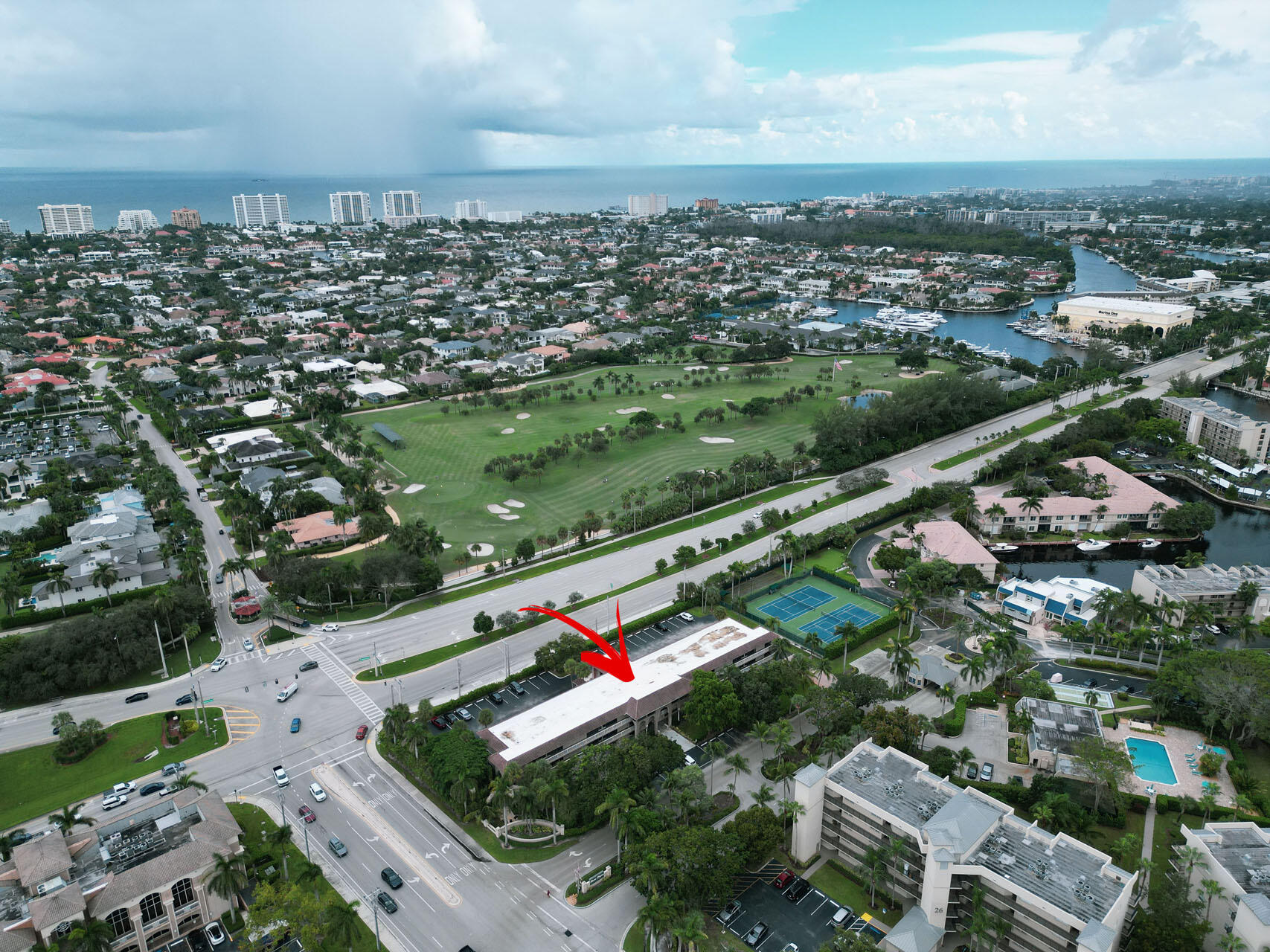 100 Royal Palm Way, Unit 2010 Boca Raton, FL 33432 - Photo 31 of 31 an aerial view of residential houses with outdoor space