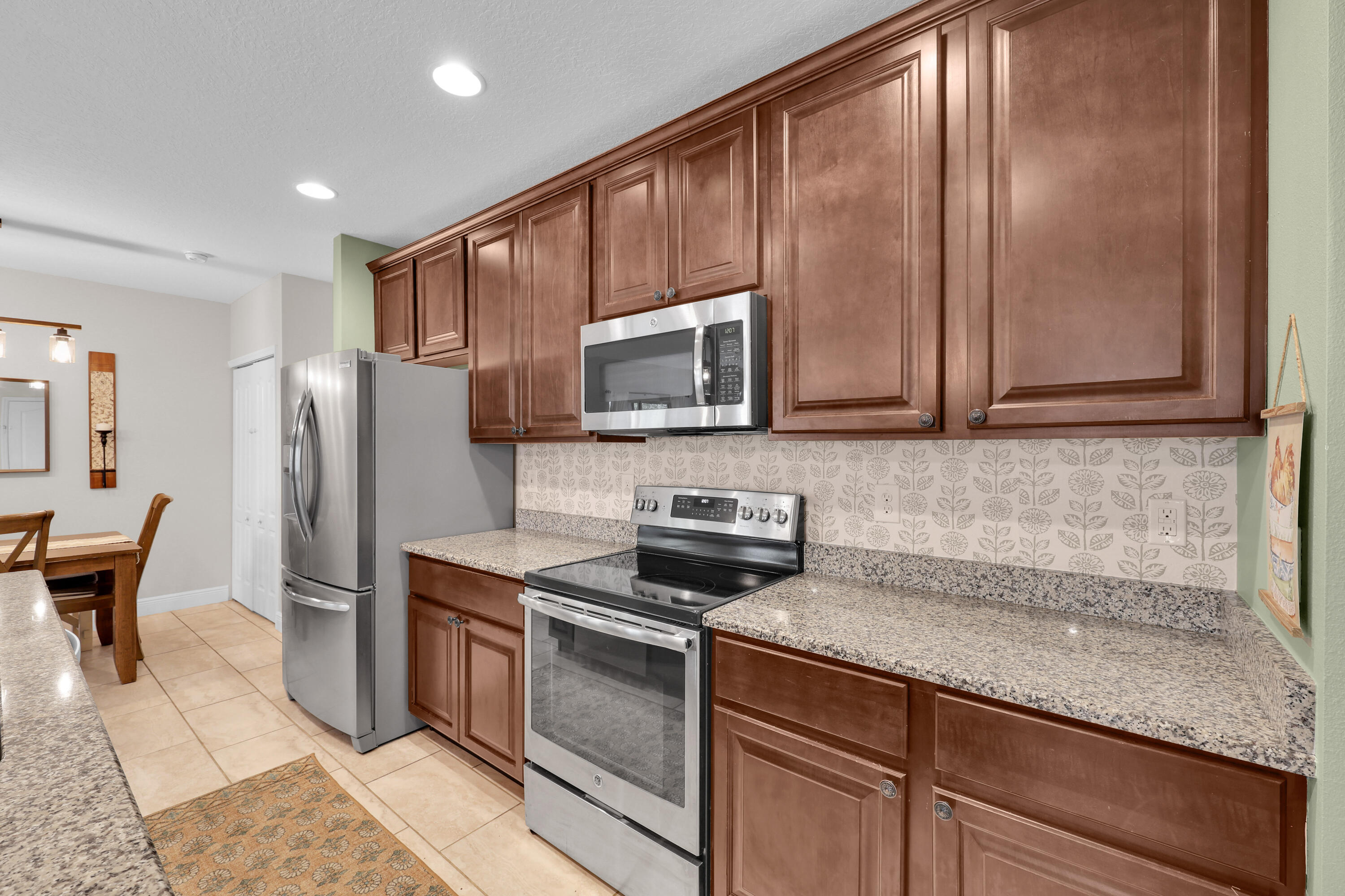 971 Southwest Longfellow Road Port St. Lucie, FL 34953 - Photo 4 of 38 8P3A7597
