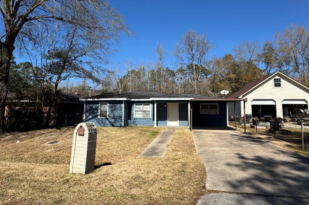 3270 Christopher Street Beaumont, TX 77708 - Photo 3 of 17