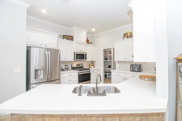$299,900 | 518 Carrington Drive, Brandon, MS 39042