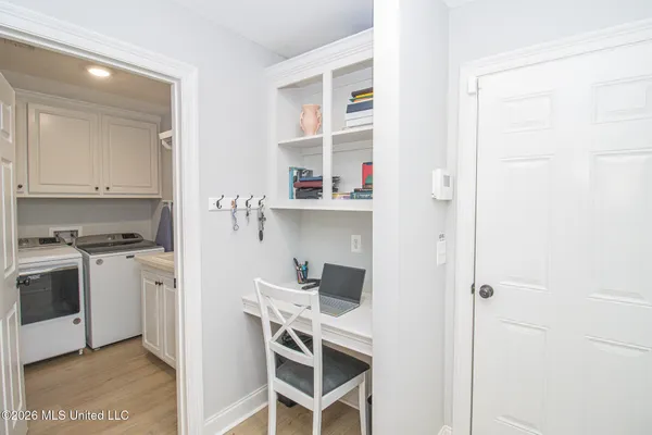 $299,900 | 518 Carrington Drive, Brandon, MS 39042